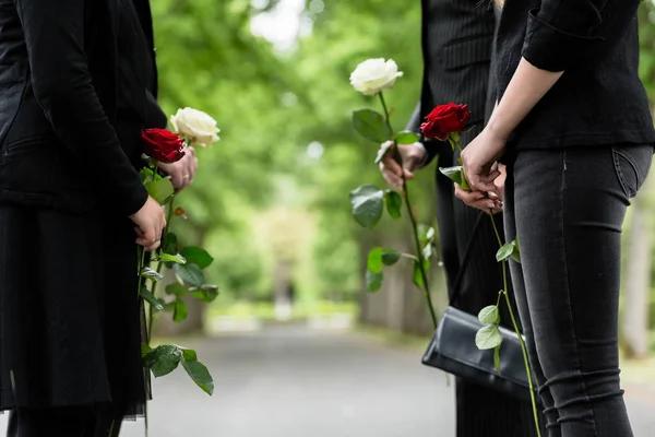 Les différentes étapes d’un enterrement respectueux des volontés du défunt
