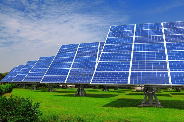 Les panneaux solaires : une alternative énergétique pour l’électrification rurale